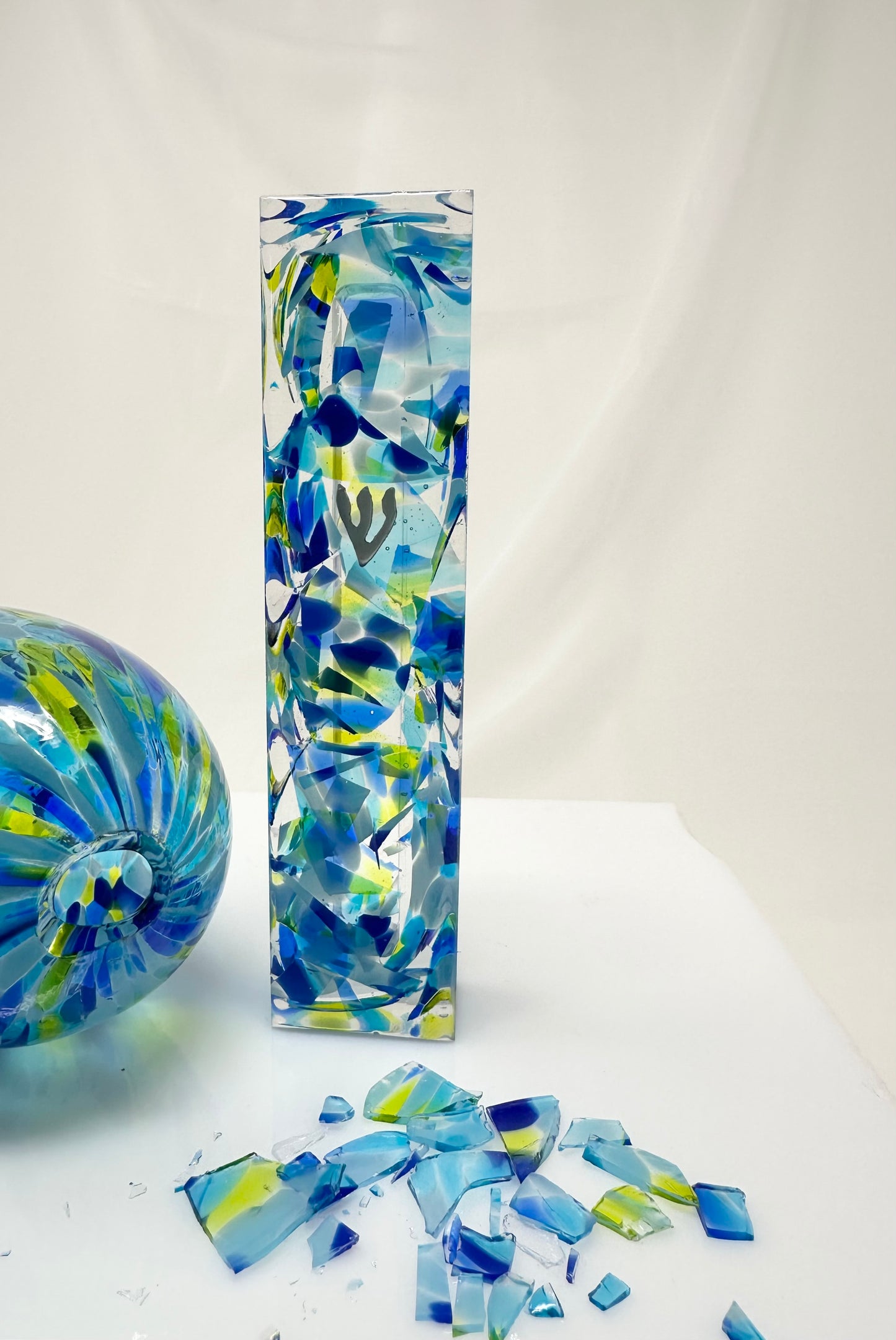 Wedding Breaking Glass Kit - Chuppah Glass Mezuzah Kit with Resin Art Piece, Jewish Wedding Gift