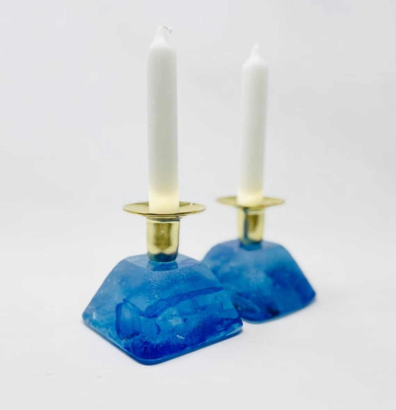 Ocean-Inspired Shabbat Candle Holders – Hand-Cast Glass Set