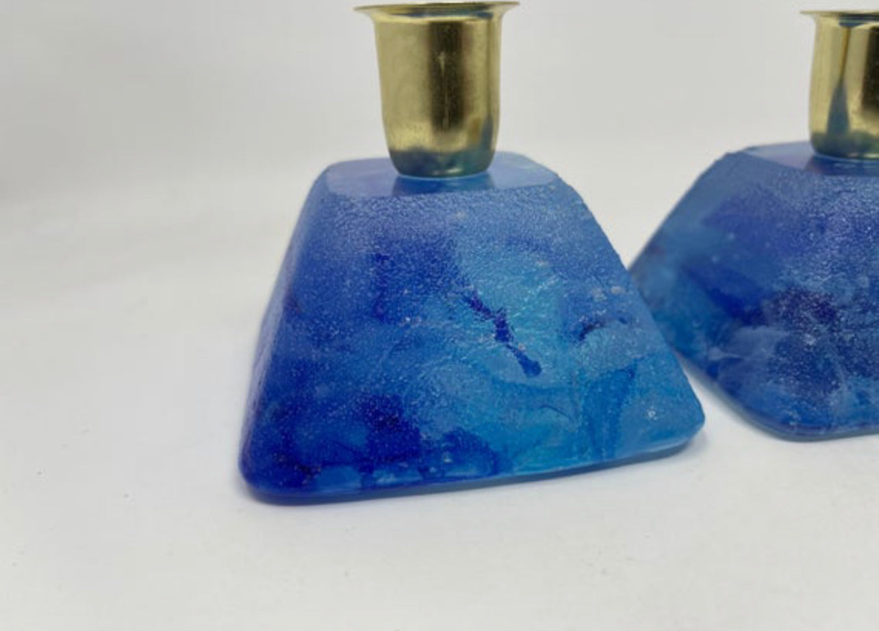 Ocean-Inspired Shabbat Candle Holders – Hand-Cast Glass Set
