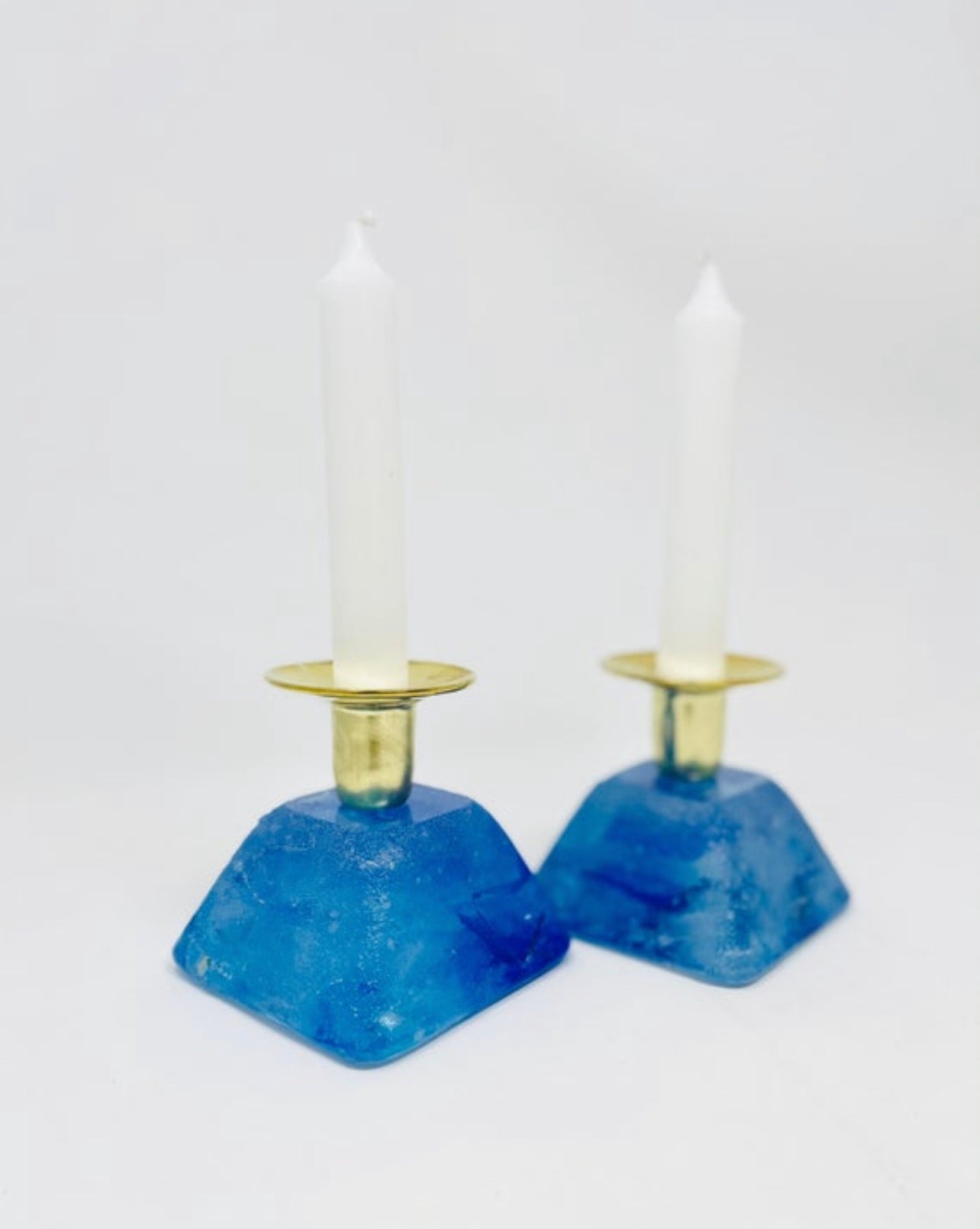 Ocean-Inspired Shabbat Candle Holders – Hand-Cast Glass Set